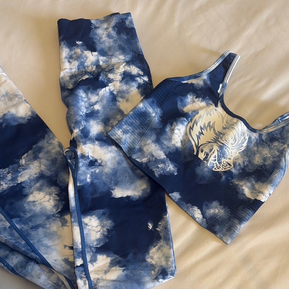 Darc Sport Cloudy Blue Activewear Set